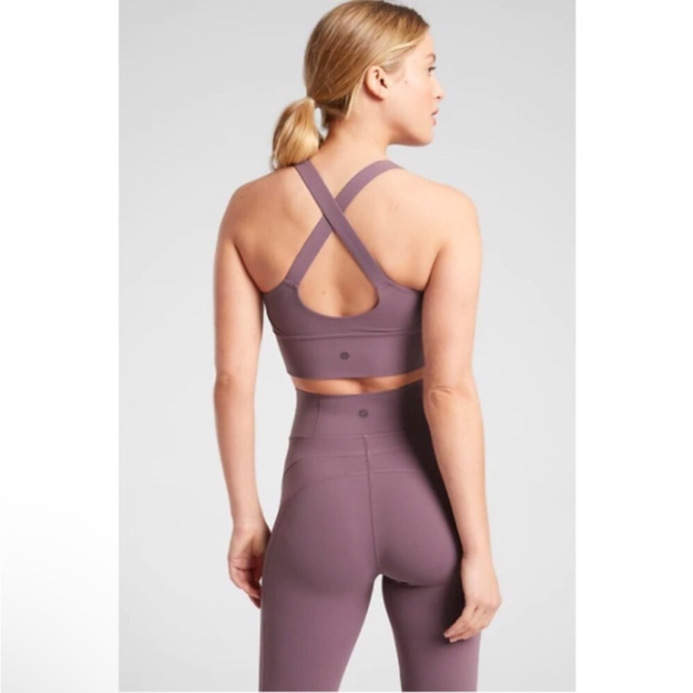 Athleta Mauve Square-Neck Longline Sports Bra - Picture 2 of 6